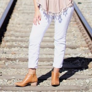 Ann Taylor Loft Curvy Skinny White Jeans